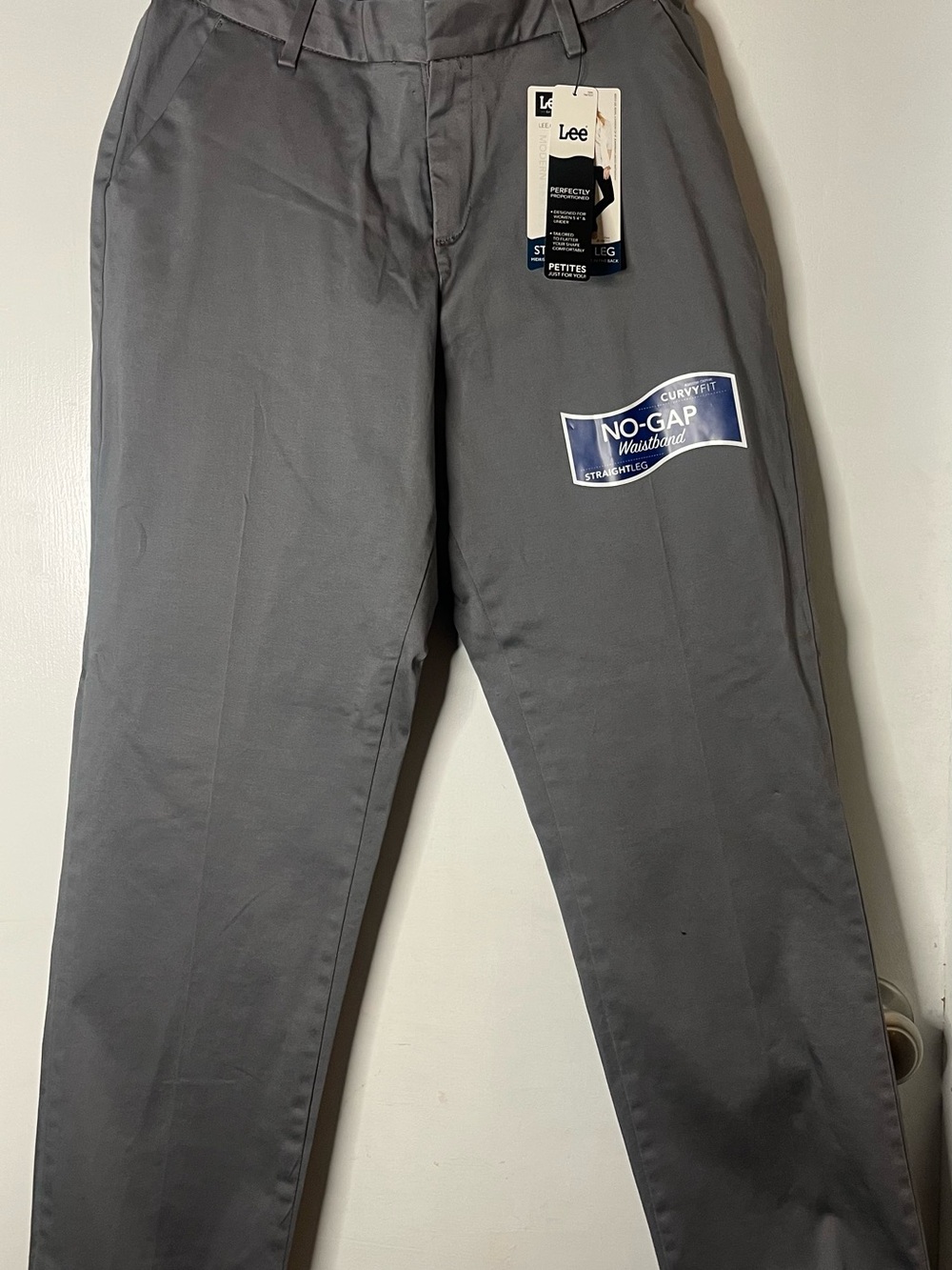 Lee Men’s Gray Straight-Leg Chinos